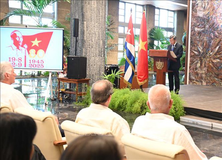 Ban Chấp hành Trung ương Đảng Cộng sản Cuba long trọng tổ chức Lễ kỷ niệm 80 năm Quốc khánh Việt Nam- Ảnh 4.