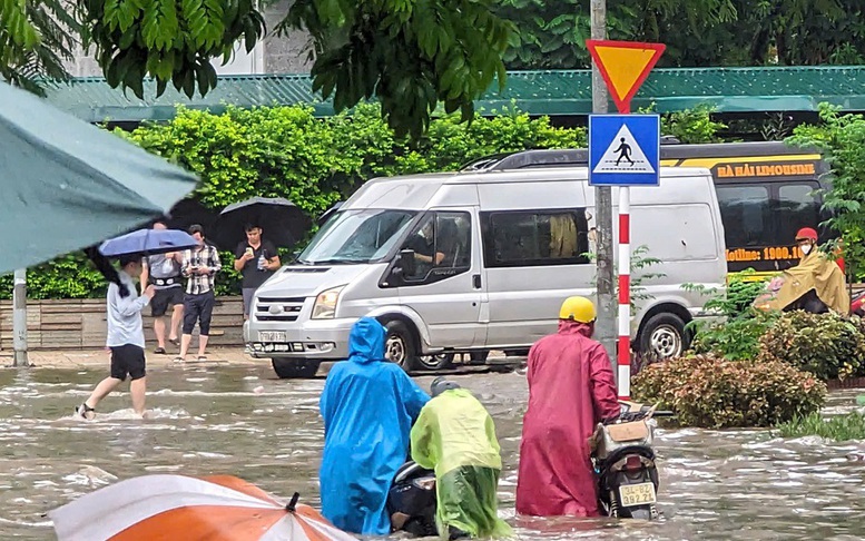 Quản lý đê điều trong những ngày này trở nên rất cấp thiết