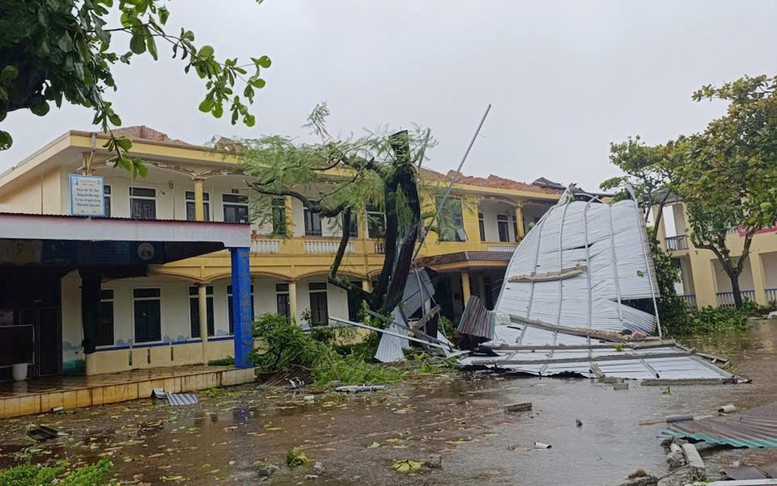 Công điện của Thủ tướng Chính phủ về việc tập trung khắc phục hậu quả bão số 5 và mưa lũ