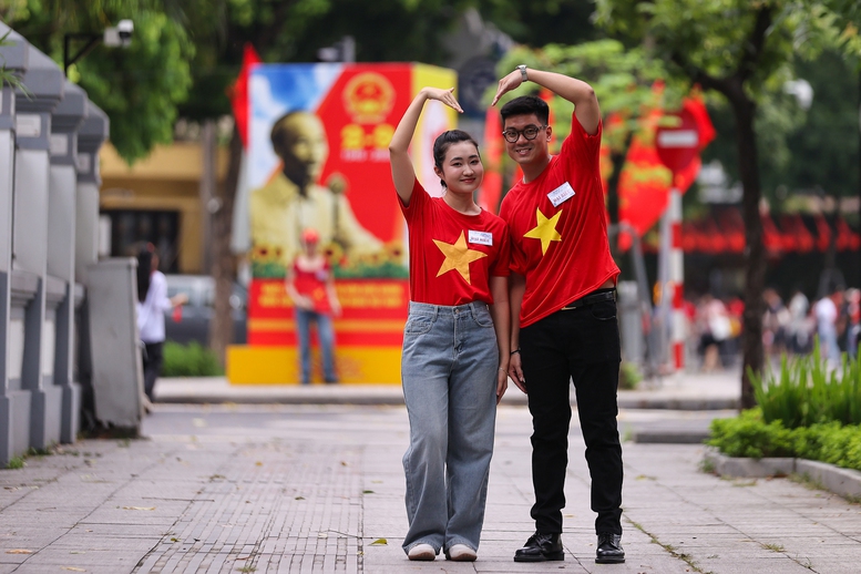 Không khí phấn khởi trước Lễ Sơ duyệt diễu binh, diễu hành 80 năm Quốc khánh- Ảnh 6.