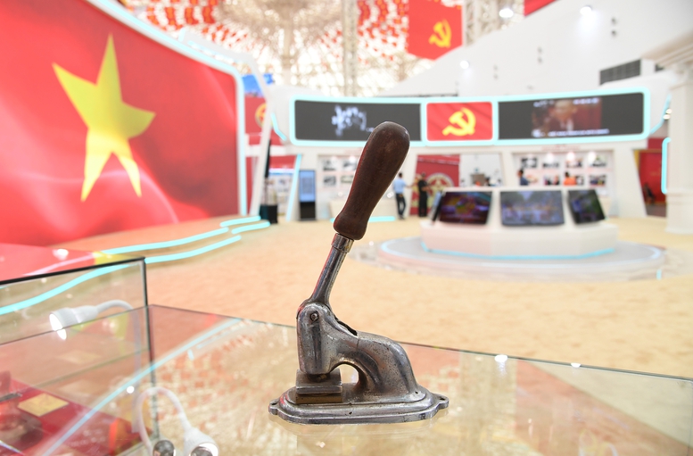Lần đầu công bố con dấu của Chính phủ, lãnh đạo Chính phủ và Văn phòng Chính phủ qua các thời kỳ- Ảnh 5.