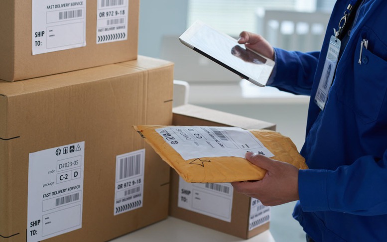 THUẾ QUAN HOA KỲ: Phản ứng của các nước về thuế bưu phẩm của Mỹ