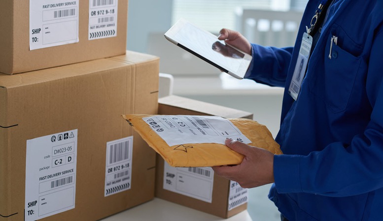 THUẾ QUAN HOA KỲ: Phản ứng của các nước về thuế bưu phẩm của Mỹ- Ảnh 1.