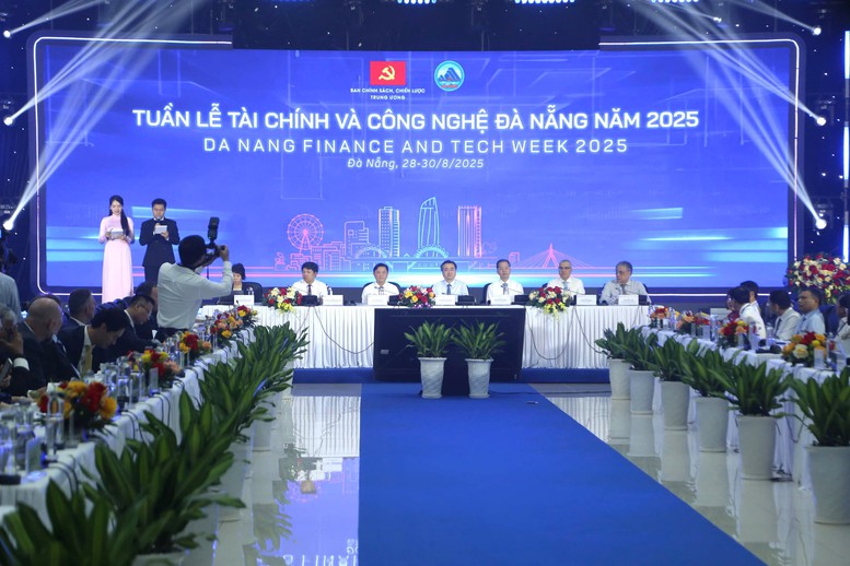 Diễn đàn Tài chính Việt Nam năm 2025: Kết nối mạng lưới tài chính toàn cầu- Ảnh 3.