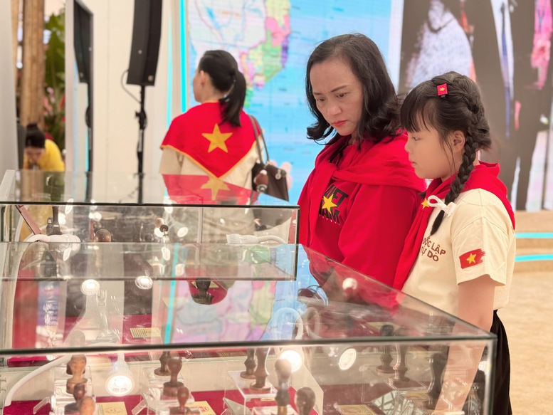Hành trình lịch sử qua các con dấu của Chính phủ Việt Nam- Ảnh 2.