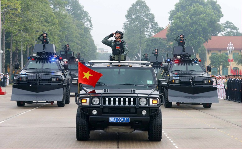 Bộ Công an tổ chức lễ xuất quân bảo đảm tuyệt đối an ninh, an toàn sự kiện A80- Ảnh 1.