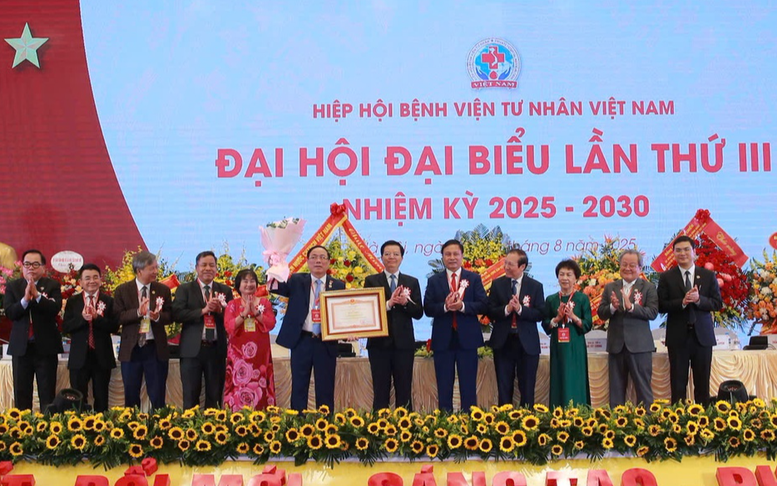 Y tế tư nhân là bộ phận không thể thiếu trong hệ thống y tế quốc gia