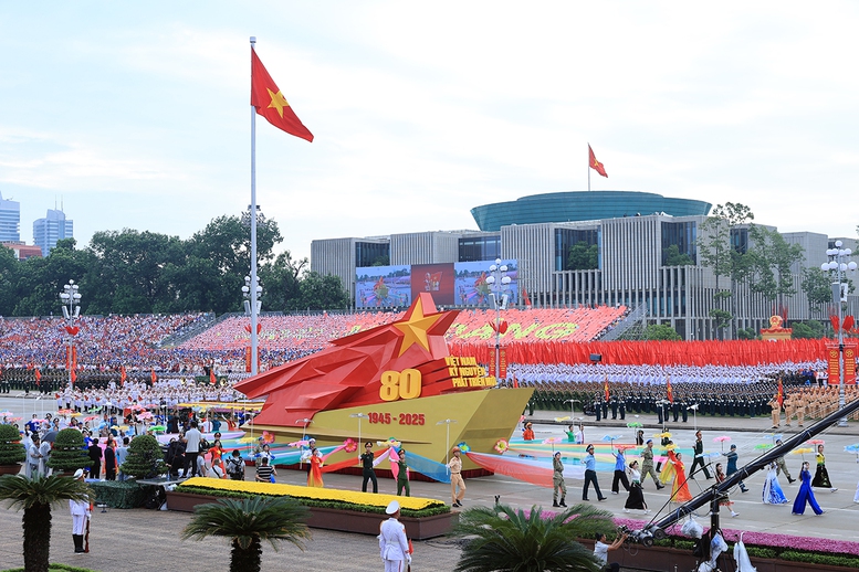 TỔNG THUẬT: Lễ Tổng duyệt chương trình diễu binh, diễu hành kỷ niệm 80 năm Quốc khánh 2/9- Ảnh 6.