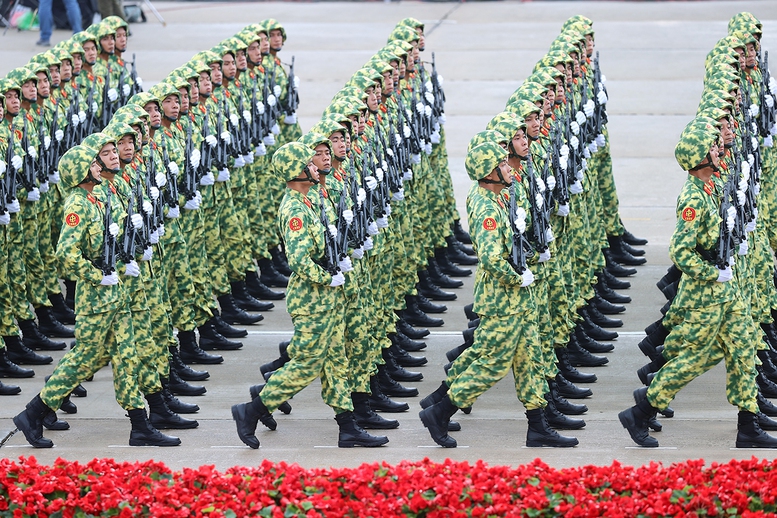 TỔNG THUẬT: Lễ Tổng duyệt chương trình diễu binh, diễu hành kỷ niệm 80 năm Quốc khánh 2/9- Ảnh 24.