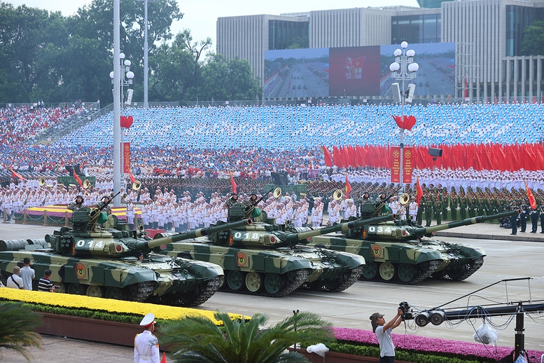 TỔNG THUẬT: Lễ Tổng duyệt chương trình diễu binh, diễu hành kỷ niệm 80 năm Quốc khánh 2/9- Ảnh 42.