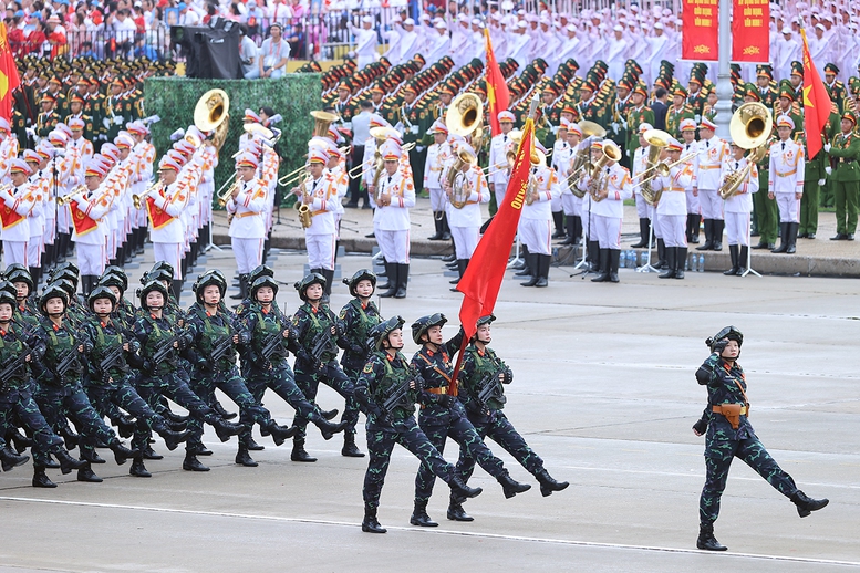 TỔNG THUẬT: Lễ Tổng duyệt chương trình diễu binh, diễu hành kỷ niệm 80 năm Quốc khánh 2/9- Ảnh 20.