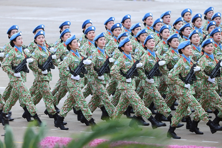 TỔNG THUẬT: Lễ Tổng duyệt chương trình diễu binh, diễu hành kỷ niệm 80 năm Quốc khánh 2/9- Ảnh 7.