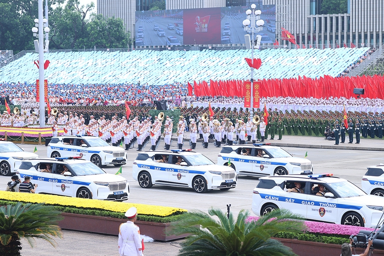 TỔNG THUẬT: Lễ Tổng duyệt chương trình diễu binh, diễu hành kỷ niệm 80 năm Quốc khánh 2/9- Ảnh 50.