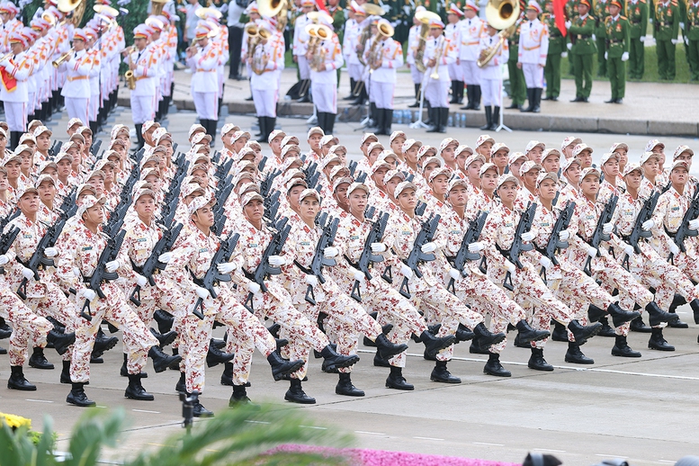 TỔNG THUẬT: Lễ Tổng duyệt chương trình diễu binh, diễu hành kỷ niệm 80 năm Quốc khánh 2/9- Ảnh 36.