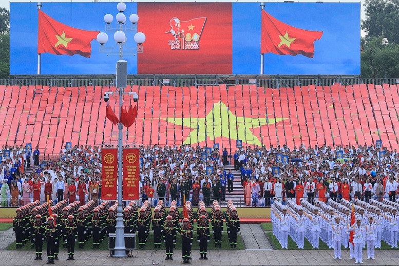 TỔNG THUẬT: Lễ Tổng duyệt chương trình diễu binh, diễu hành kỷ niệm 80 năm Quốc khánh 2/9- Ảnh 2.