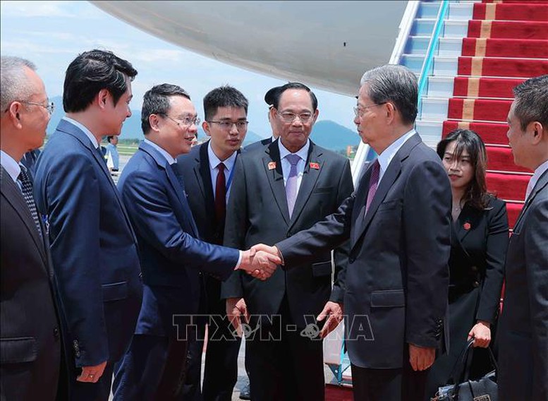 Ủy viên trưởng Nhân đại toàn quốc Trung Quốc Triệu Lạc Tế bắt đầu thăm chính thức Việt Nam- Ảnh 3.