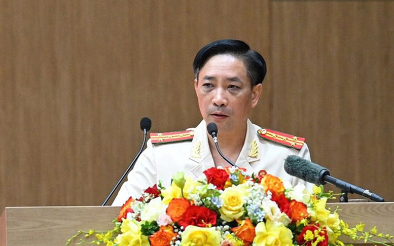 Buôn bán hàng giả quy mô lớn dưới 'vỏ bọc' doanh nghiệp hợp pháp