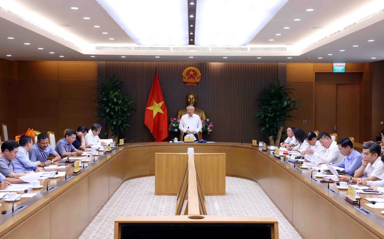 Sắc sảo trong đấu tranh, phản bác các quan điểm, sai trái thù địch trong tình hình mới- Ảnh 2.