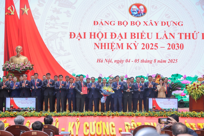Thủ tướng: Đột phá phát triển các phương thức giao thông, thúc đẩy giao thông xanh và đô thị thông minh- Ảnh 8.