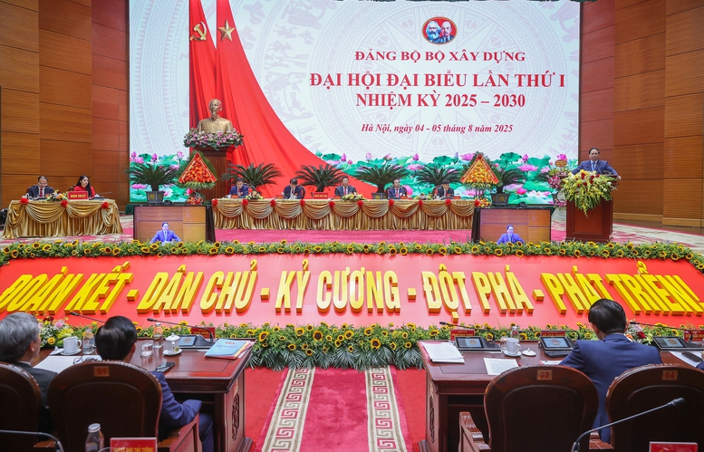 Thủ tướng: Đột phá phát triển các phương thức giao thông, thúc đẩy giao thông xanh và đô thị thông minh- Ảnh 5.