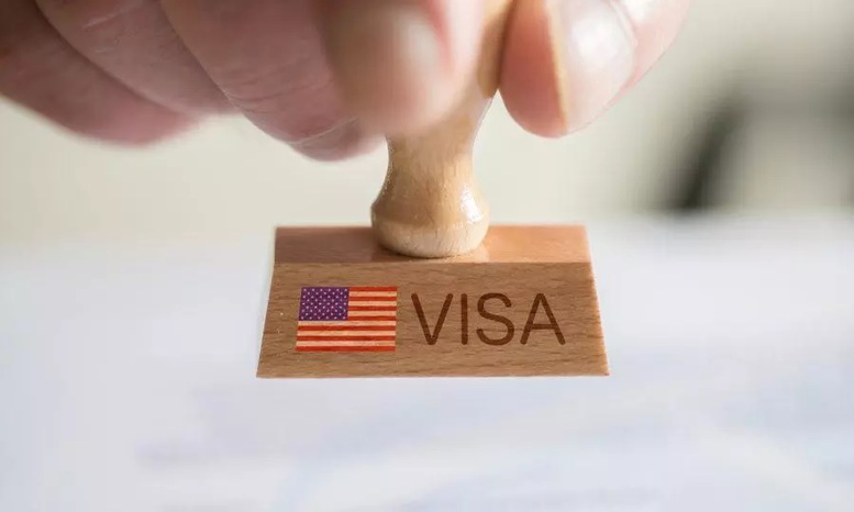 Mỹ thí điểm thu tiền đặt cọc từ 5.000-15.000 USD với người xin visa du lịch, công tác ngắn hạn- Ảnh 1.