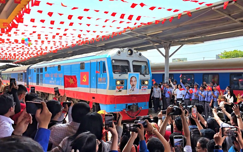 Đường sắt Việt Nam: Chuyển mình với chiến lược đầu tư đồng bộ hạ tầng và thiết bị