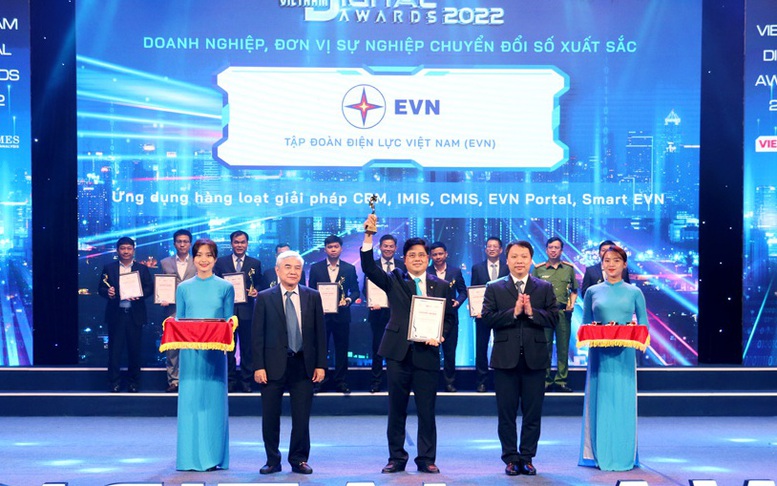 Bài 2: Đảng bộ EVN: Tiên phong chuyển đổi số, kiến tạo tương lai ngành điện