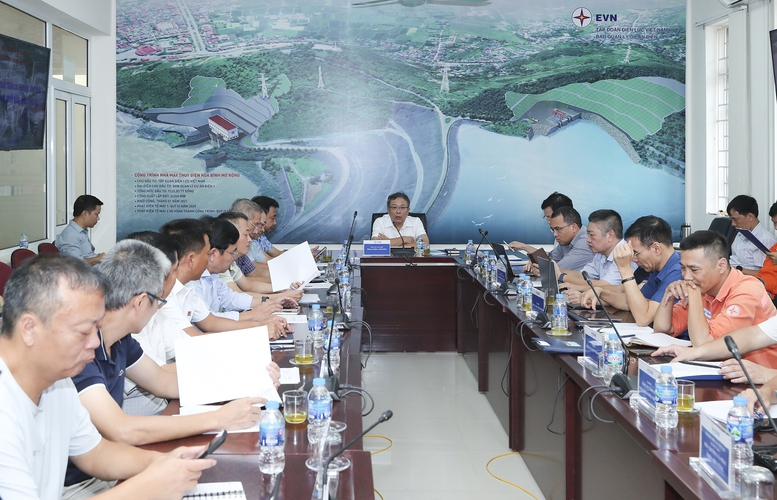 EVN nghiệm thu tuyến năng lượng vận hành tổ máy số 1 dự án Thủy điện Hòa Bình mở rộng- Ảnh 1.