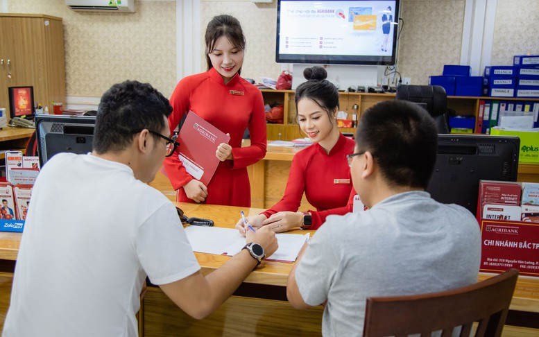 Agribank tung loạt gói vay ưu đãi: Tiếp sức người dân an cư, phát triển kinh tế