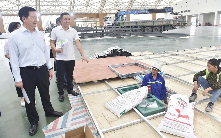 Nhiều chuyển biến trong thi công, lắp đặt gian hàng Triển lãm 80 năm Quốc khánh