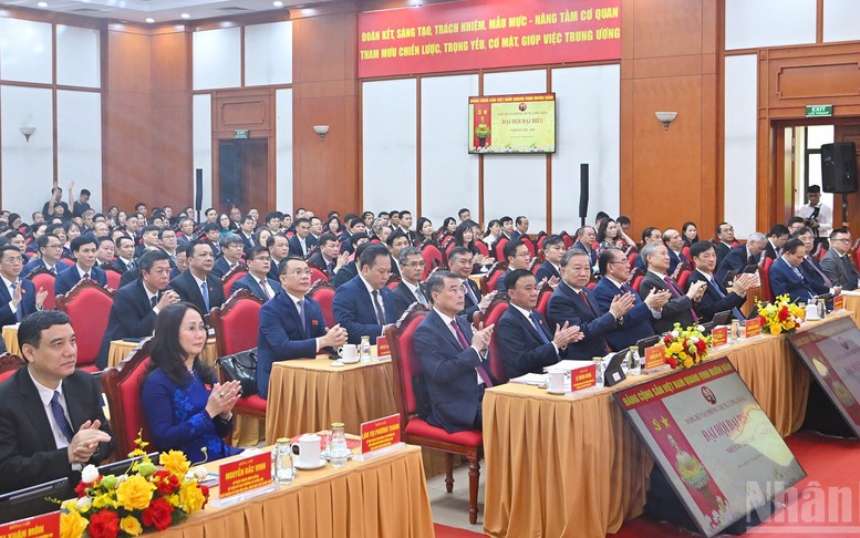 Tổng Bí thư Tô Lâm dự Đại hội đại biểu Đảng bộ Văn phòng Trung ương Đảng nhiệm kỳ 2025-2030