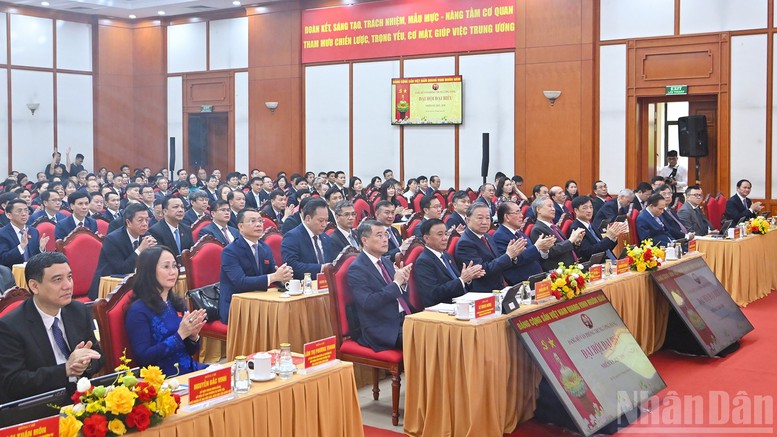 Tổng Bí thư Tô Lâm dự Đại hội đại biểu Đảng bộ Văn phòng Trung ương Đảng nhiệm kỳ 2025-2030- Ảnh 1.