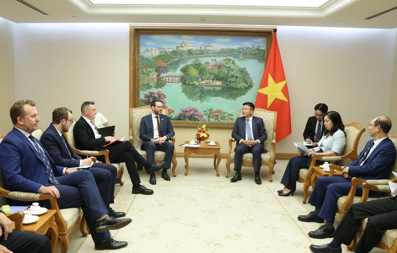 Phó Thủ tướng Lê Thành Long: Việt Nam ưu tiên thu hút các cơ sở giáo dục đại học quốc tế uy tín- Ảnh 2.