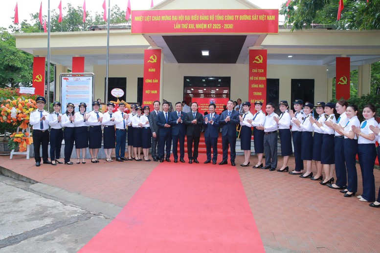 Ngành đường sắt đang đứng trước thời cơ lịch sử để làm nên kỳ tích mới- Ảnh 4.