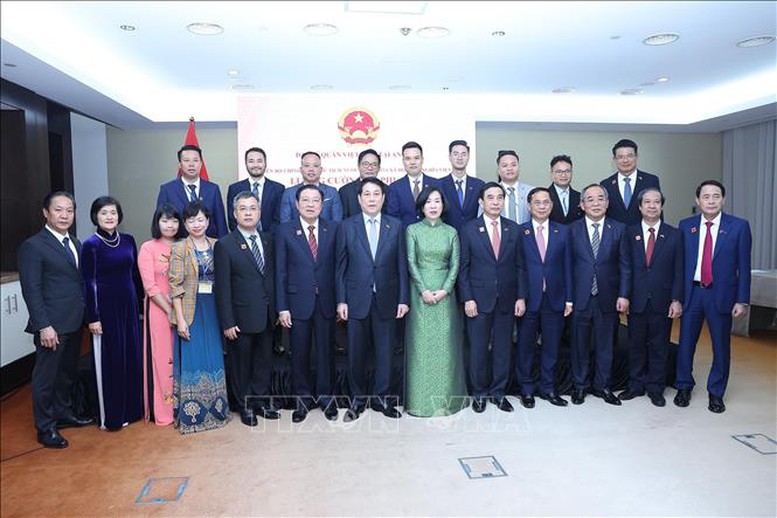 Nguồn động viên to lớn với cộng đồng người Việt tại Angola- Ảnh 2.