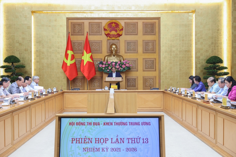Thủ tướng: Thúc đẩy các phong trào thi đua nước rút và làm tốt công tác khen thưởng nhân dịp các sự kiện trọng đại- Ảnh 1.