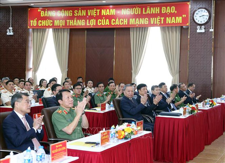 Tổng Bí thư Tô Lâm: Xây dựng lực lượng Cảnh sát hình sự làm chủ công nghệ- Ảnh 1.