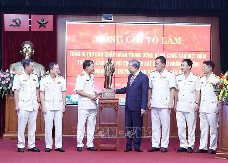Tổng Bí thư Tô Lâm: Xây dựng lực lượng Cảnh sát hình sự làm chủ công nghệ- Ảnh 4.