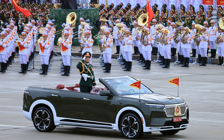 Chùm ảnh: Các khối diễu binh của quân đội nhân dân Việt Nam tại A80