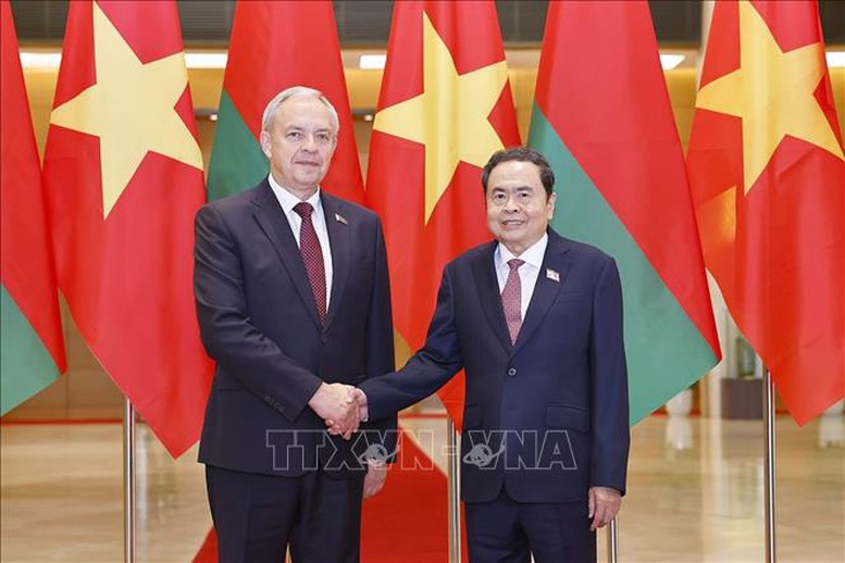 Chủ tịch Quốc hội Trần Thanh Mẫn tiếp Chủ tịch Hạ viện Belarus