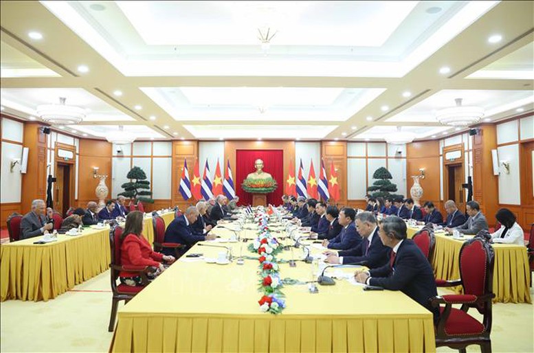 Tổng Bí thư Tô Lâm hội đàm với Bí thư thứ nhất Đảng Cộng sản Cuba, Chủ tịch nước Cuba Miguel Díaz-Canel Bermúdez- Ảnh 3.