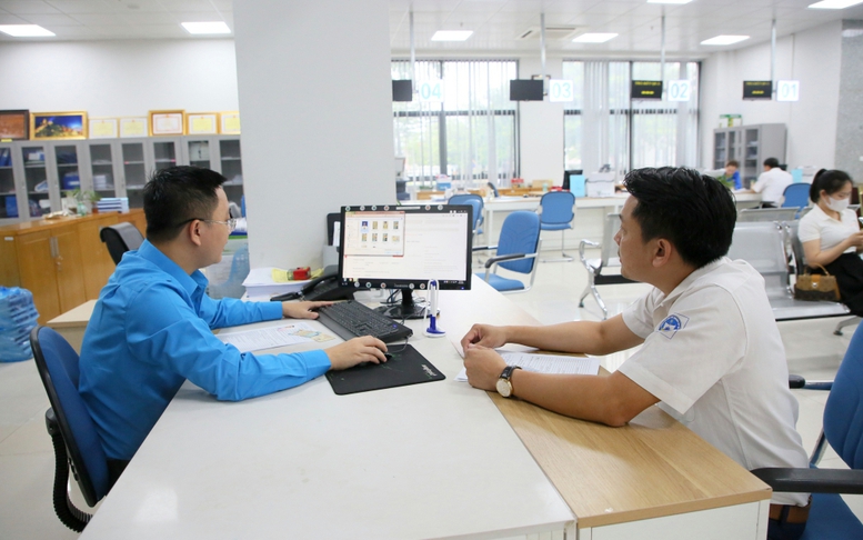 Phấn đấu hết năm 2025, 100% thủ tục hành chính đủ điều kiện cung cấp dịch vụ công trực tuyến toàn trình