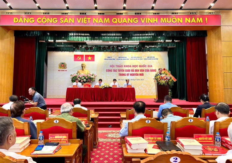 Công tác tuyên giáo và dân vận đứng trước những yêu cầu, nhiệm vụ mới- Ảnh 1.