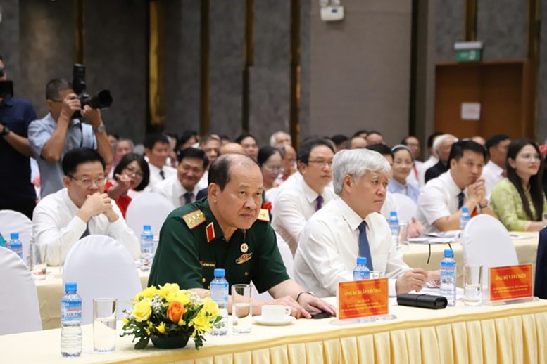 Nhiều tấm gương người tốt, việc tốt trong phong trào thi đua của đồng bào Công giáo- Ảnh 6.