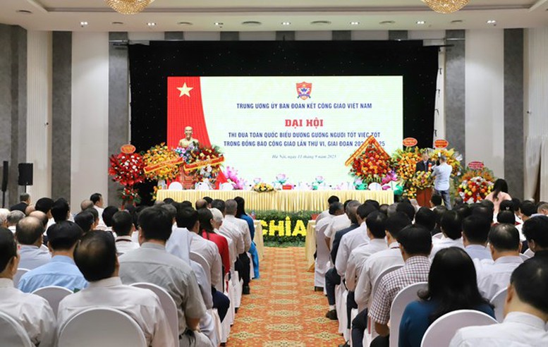 Nhiều tấm gương người tốt, việc tốt trong phong trào thi đua của đồng bào Công giáo- Ảnh 1.
