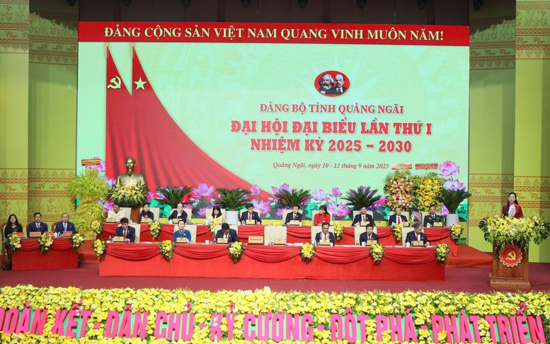 Quảng Ngãi quyết tâm đạt tăng trưởng hai con số, trở thành cực tăng trưởng miền Trung – Tây Nguyên