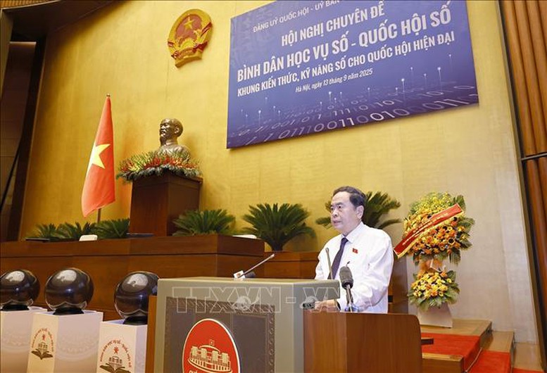 Tổng Bí thư Tô Lâm: 'Bình dân học vụ số' phải trở thành phong trào cách mạng, toàn dân, toàn diện, bao trùm, sâu rộng- Ảnh 2.