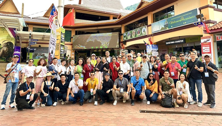 Còn nhiều dư địa hợp tác phát triển du lịch giữa Việt Nam và Malaysia- Ảnh 1.