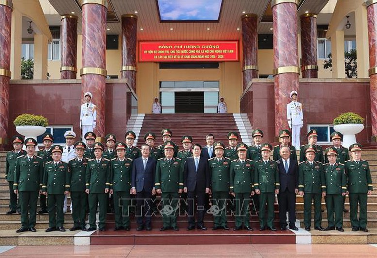 Chủ tịch nước: Xây dựng Học viện Quốc phòng mang tầm chiến lược tiên tiến, hiện đại- Ảnh 8.