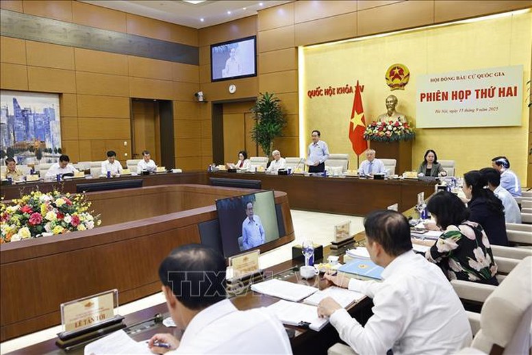 Chủ tịch Quốc hội Trần Thanh Mẫn chủ trì Phiên họp thứ hai Hội đồng Bầu cử quốc gia- Ảnh 4.